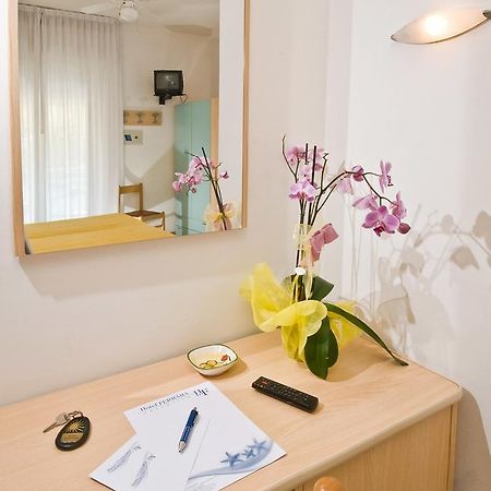 Hotel Ferrara Cattolica Kültér fotó