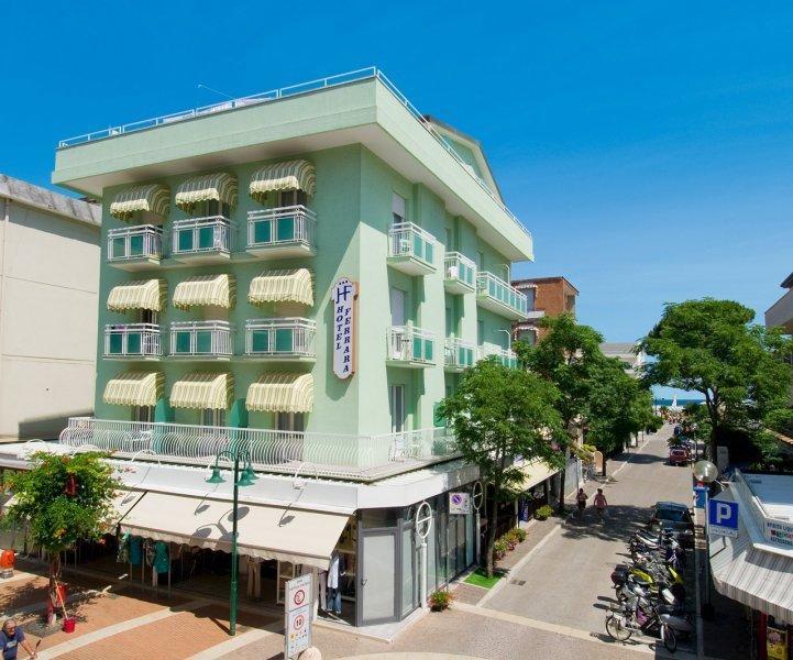 Hotel Ferrara Cattolica Kültér fotó